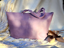 Load image into Gallery viewer, Grand Tote