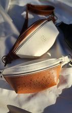 Load image into Gallery viewer, Scotty