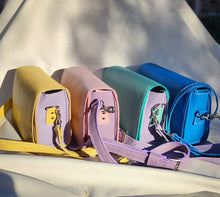 Load image into Gallery viewer, Lara