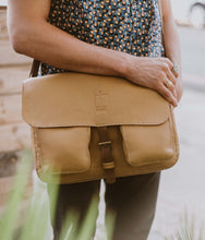 Load image into Gallery viewer, Frankie Satchel