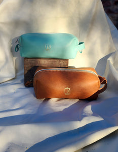 Holmes Dopp Kit